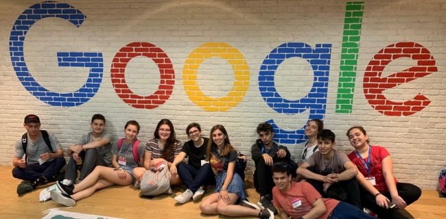 69905830_10157782870413678_5827086627037511680_o_0.jpg